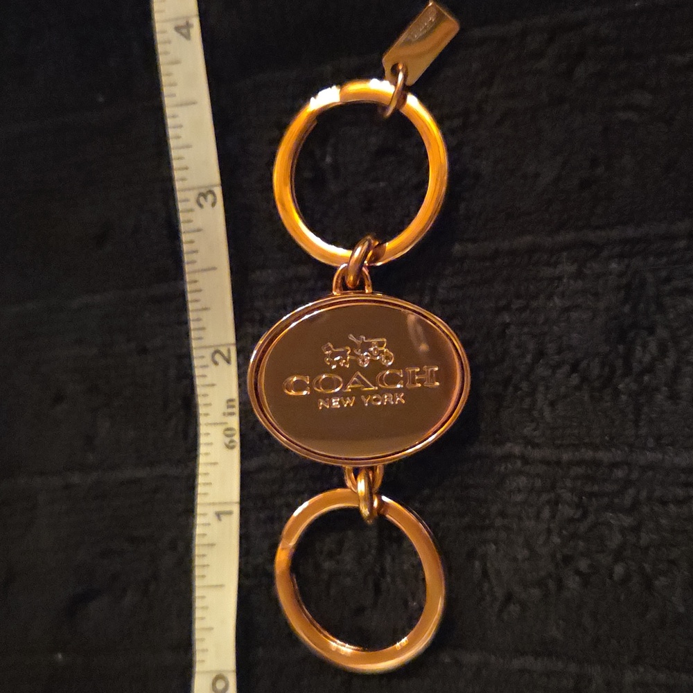 RoseGold Keychain Set - Picture 9 of 14